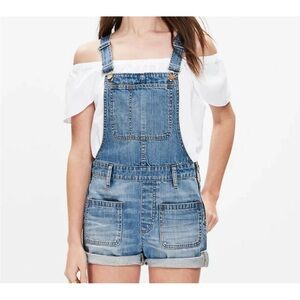 NWOT Madewell Blue Cotton Adirondack Frayed Hem Overall Shorts. Never worn. S
